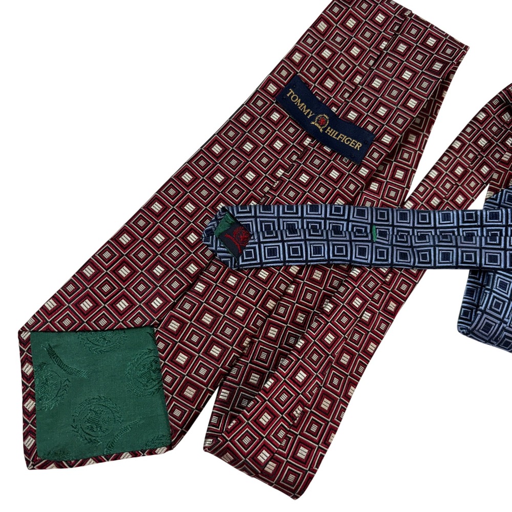 VTG Tommy Hilfiger Tie Two Tone Red Navy Blue Geometric Micro Square‎ Silk 3.75"